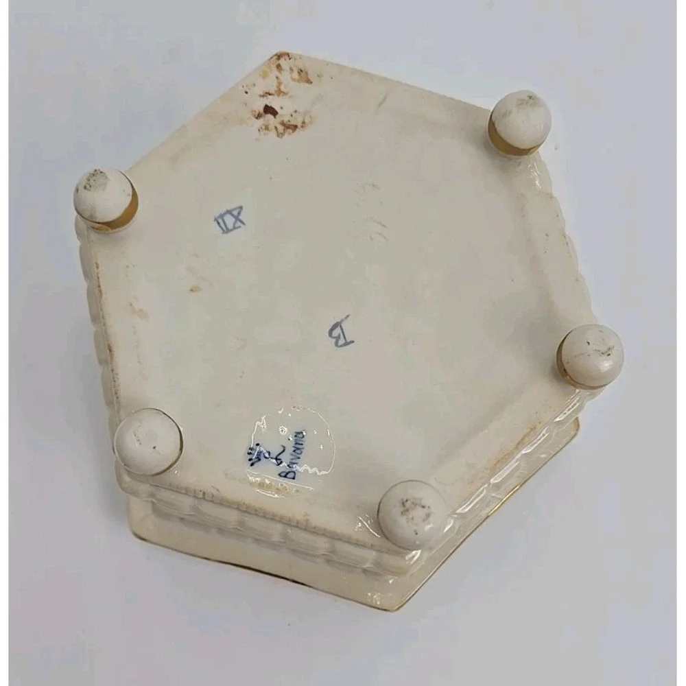 Vtg Bavaria Lid Floral Pansy Footed Trinket Candy Coin Dish Flawed READ‎